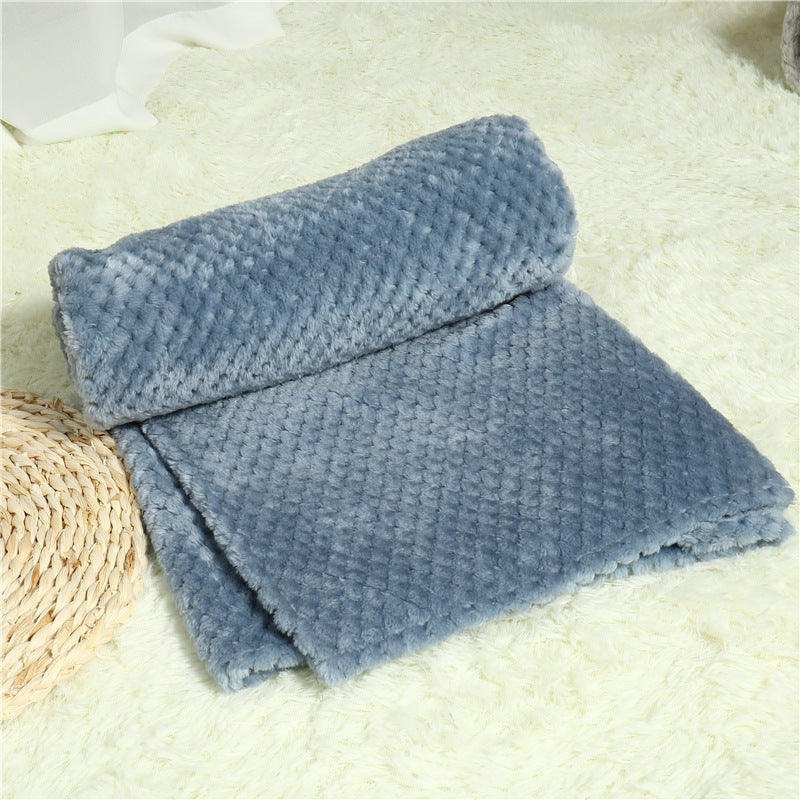 Soft Sleeping Pet Blanket Pad – Cozy Dreams Await