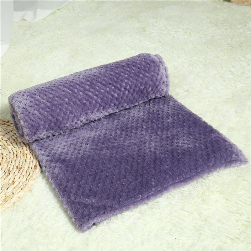 Soft Sleeping Pet Blanket Pad – Cozy Dreams Await