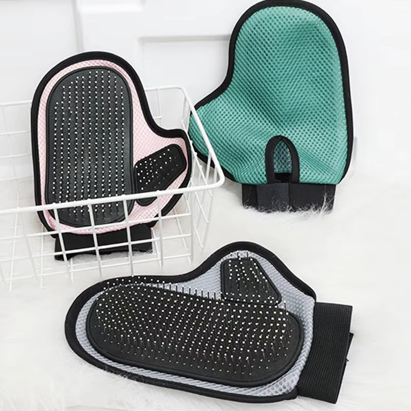 Magic Pet Glove – Remove Hair & Massage Your Buddy!