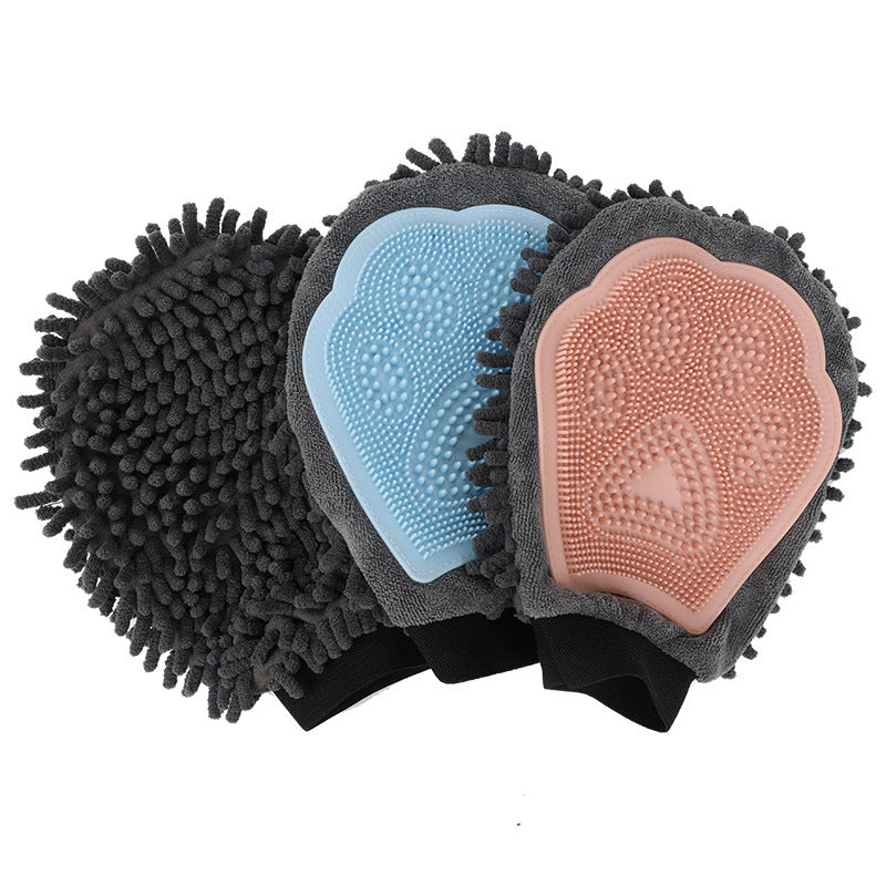 2-in-1 Pet Bath Glove – Wash, Massage & Shine!